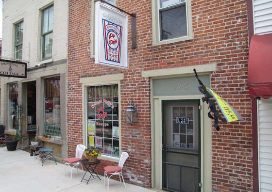 Kernel Cody's Popcorn Shop (Le Claire, Iowa)