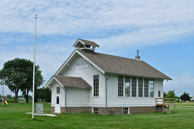 Dahlonega School (Near Ottumwa, Iowa)