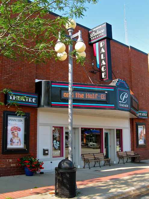 Palace Theatre (Vinton, Iowa)