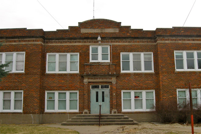 Former High School (Lovilia, Iowa)